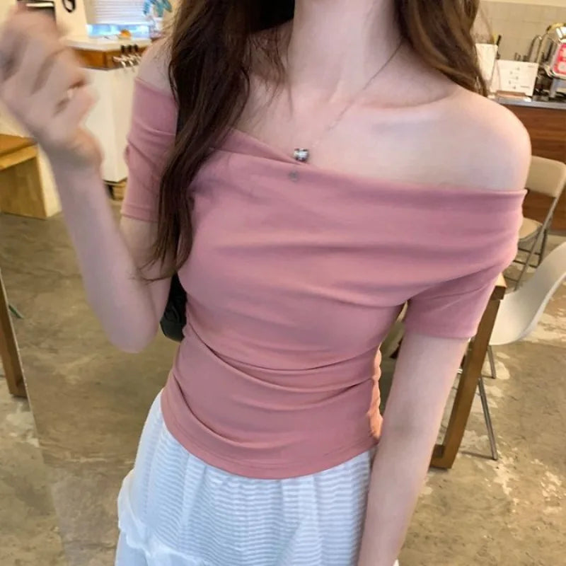 Women’s Sweet Short Sleeve Top Ruffled Off-Shoulder Blouse Cute Date Night & Summer Vacation Knit Short-sleeved Shirt